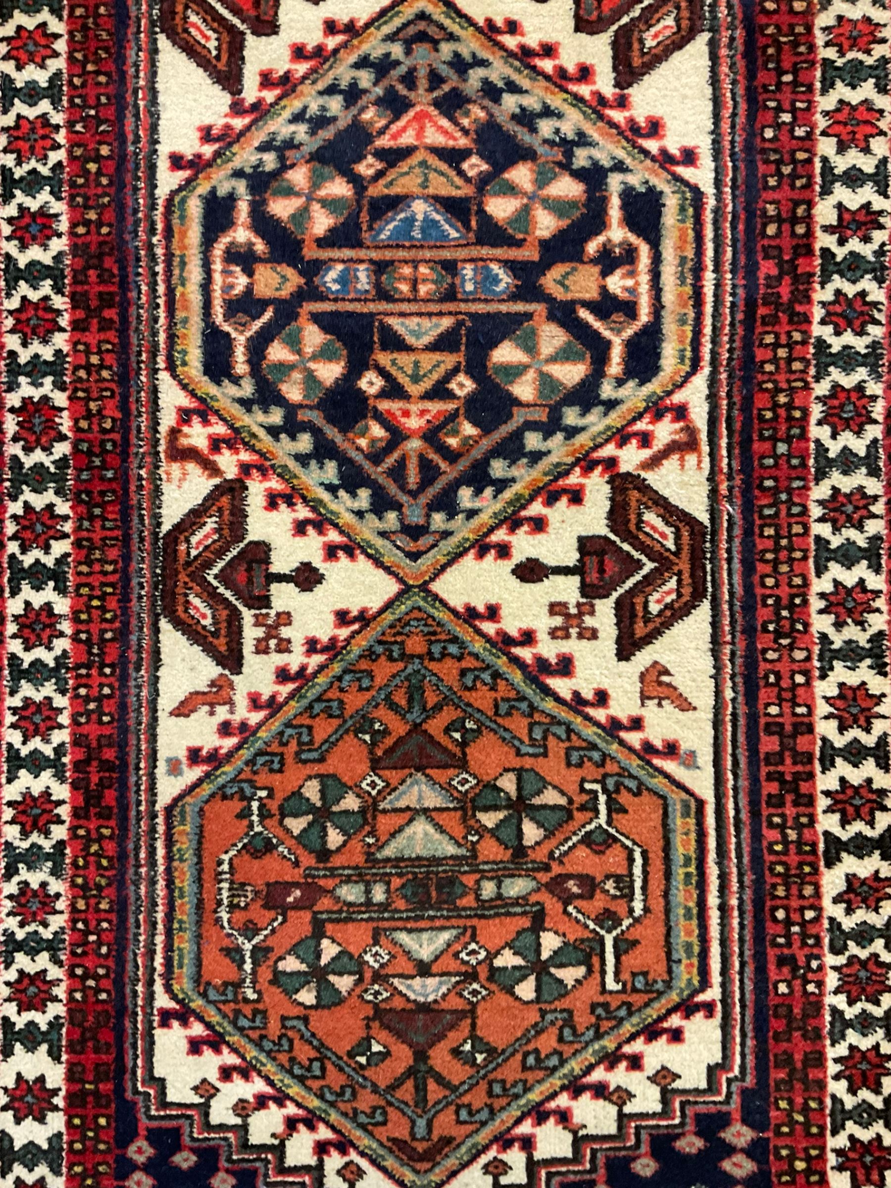 Persian Ardebil runner rug - Image 2 of 5