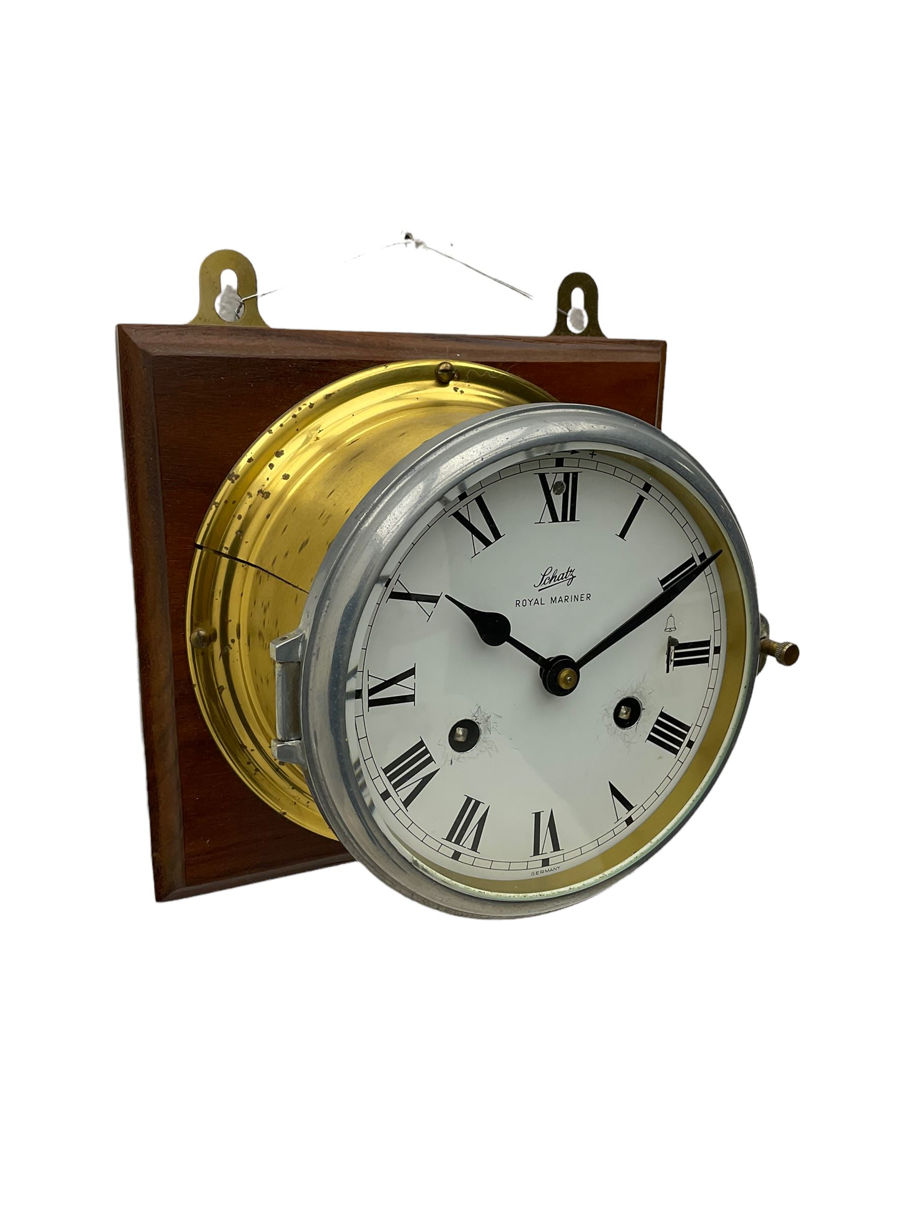A compact German manufactured ships clock in a spun brass case with a 5" dial within a flat bevelled - Image 3 of 4