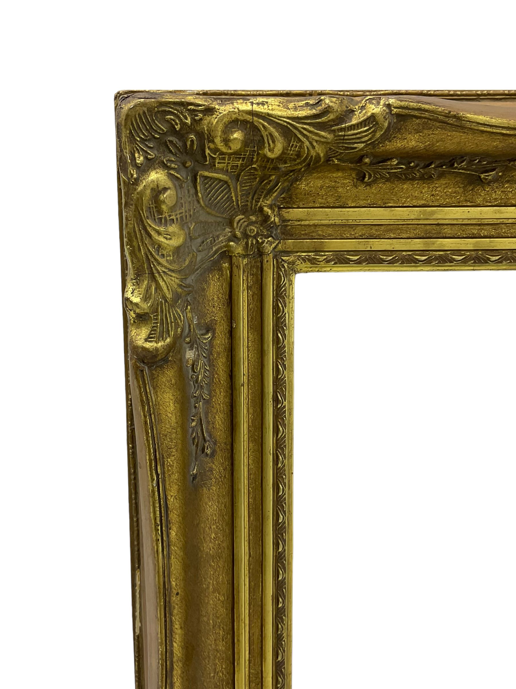 Rectangular wall mirror in gilt swept frame - Image 2 of 3