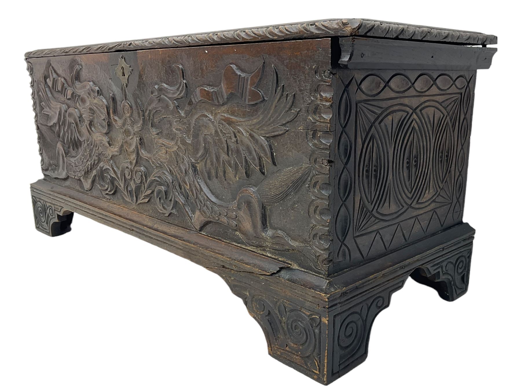 18th century carved oak blanket box - Image 3 of 9