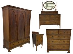 Edwardian panelled mahogany triple wardrobe