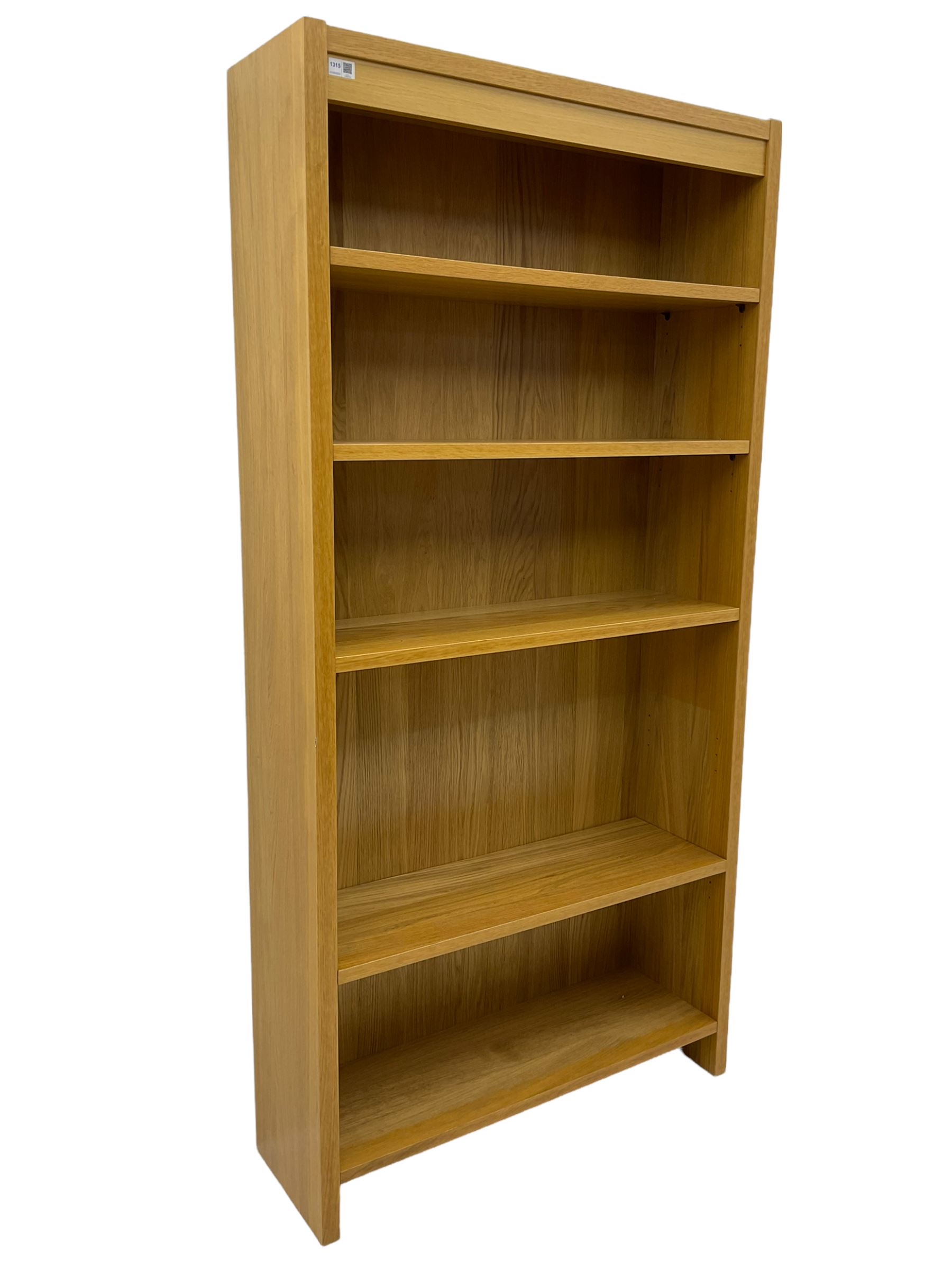 Light oak open bookcase - Image 2 of 4