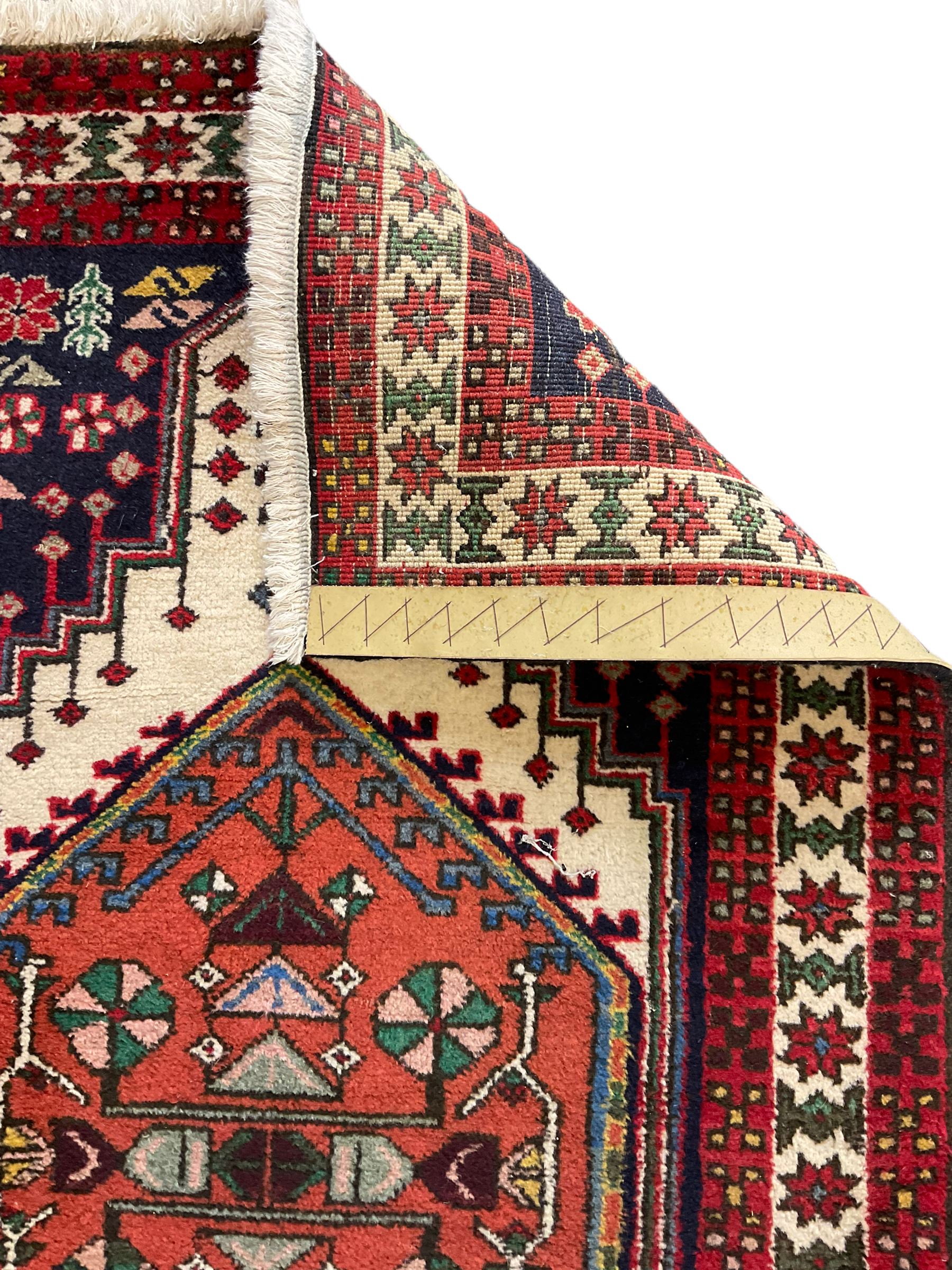 Persian Ardebil runner rug - Image 4 of 5