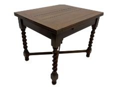 Early 20th century oak barley twist extending table