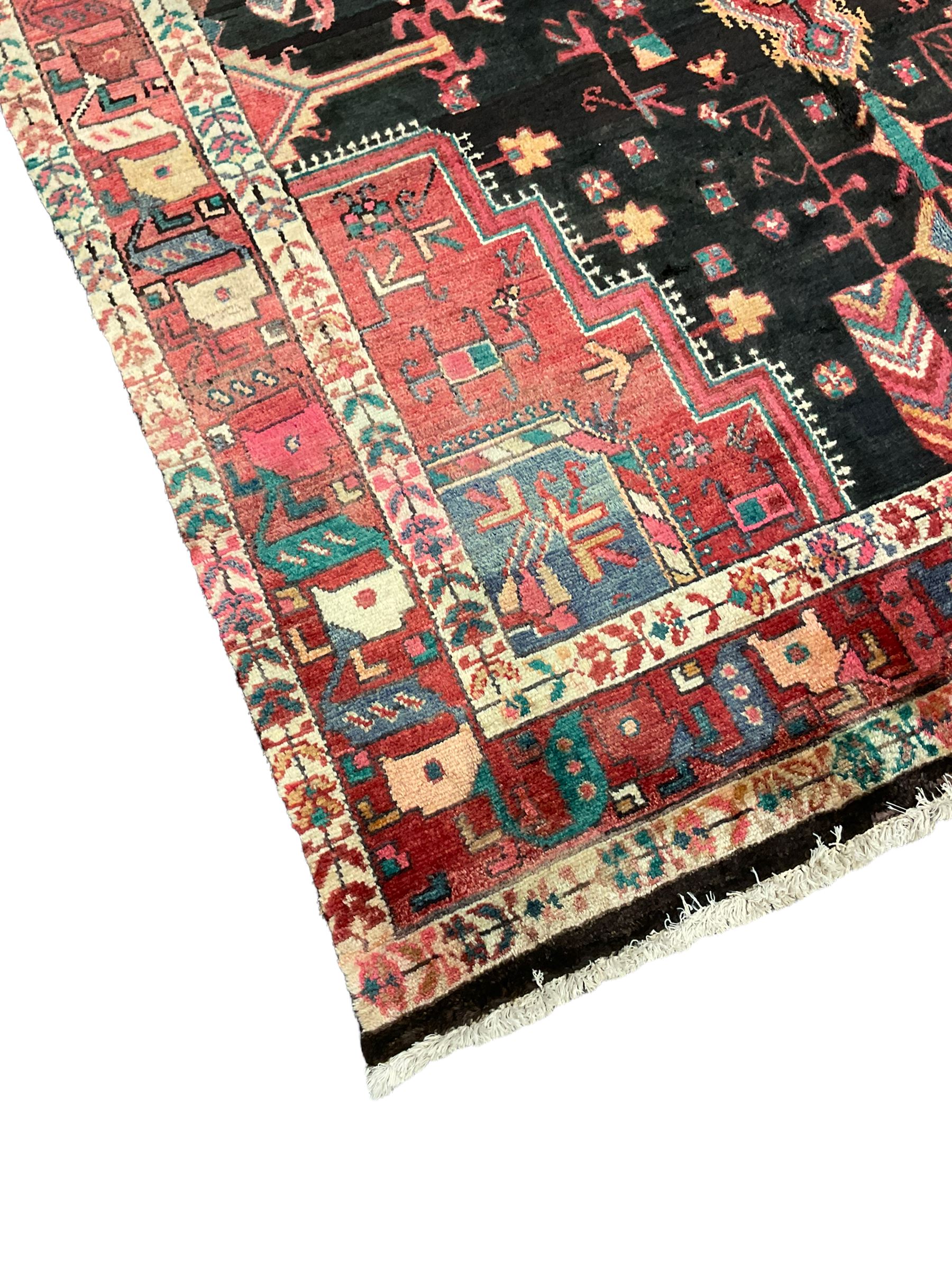 Persian Hamadan rug - Image 4 of 5