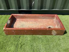 Brown glazed shallow sink - THIS LOT IS TO BE COLLECTED BY APPOINTMENT FROM DUGGLEBY STORAGE