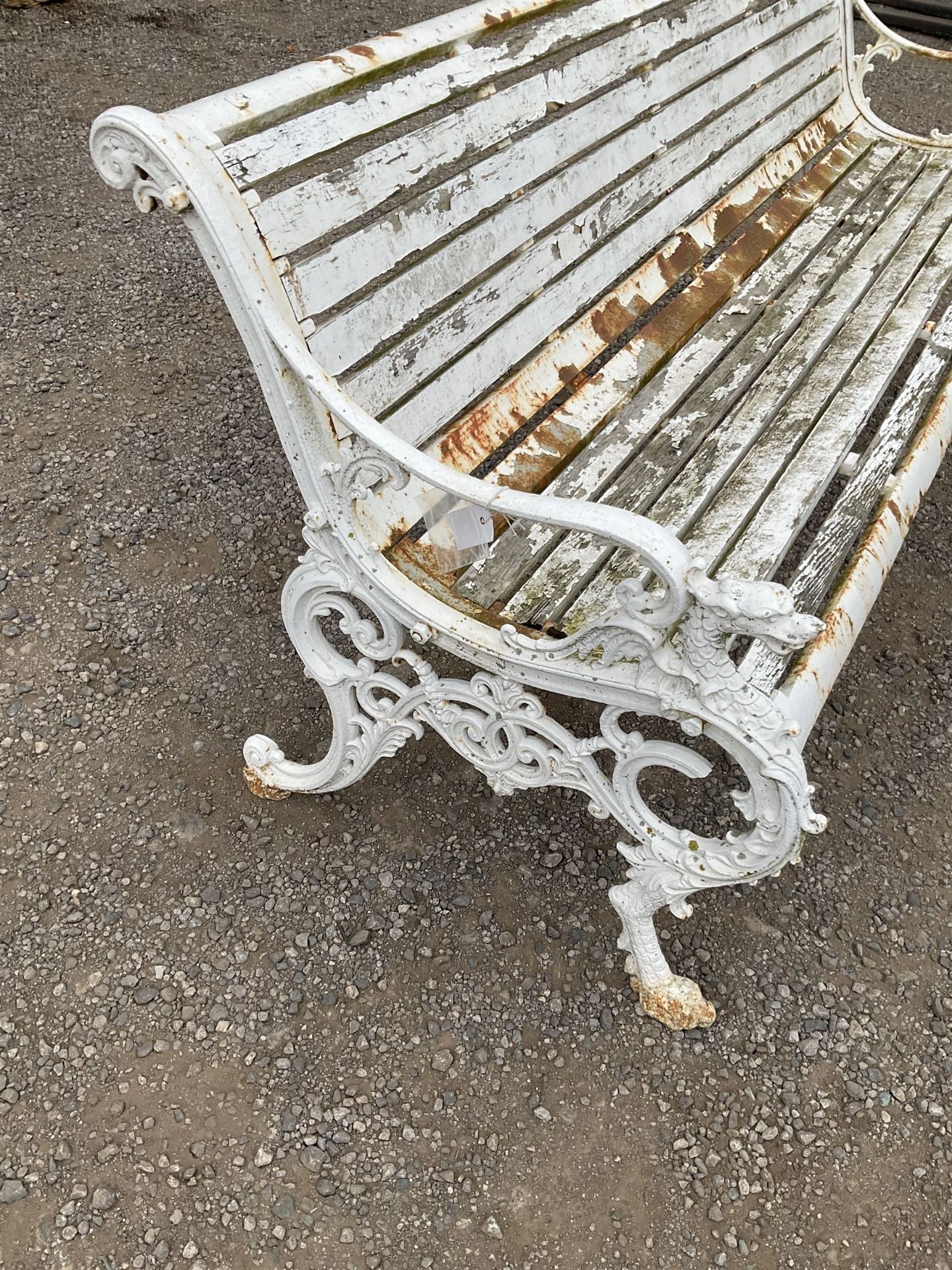 19th century heavy cast iron and timber slatted garden bench - THIS LOT IS TO BE COLLECTED BY APPOIN - Bild 3 aus 4