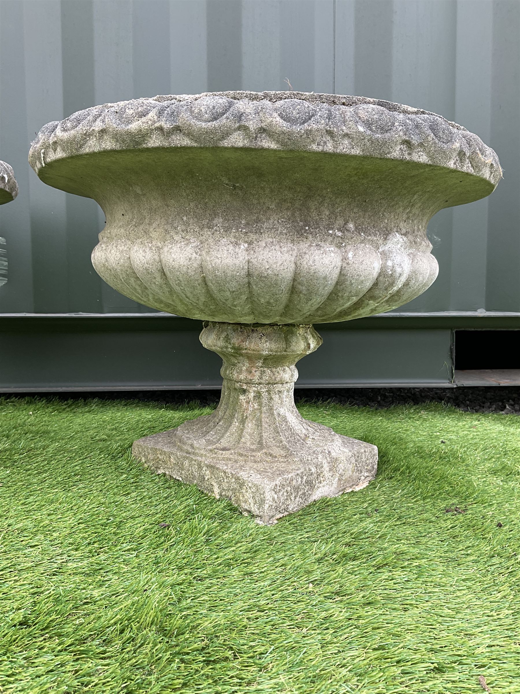 Pair of composite stone garden urns - THIS LOT IS TO BE COLLECTED BY APPOINTMENT FROM DUGGLEBY STORA - Image 2 of 5