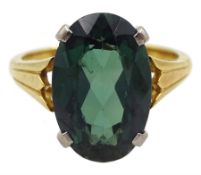 Gold single stone green paste ring