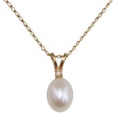 Gold single stone pearl and diamond pendant