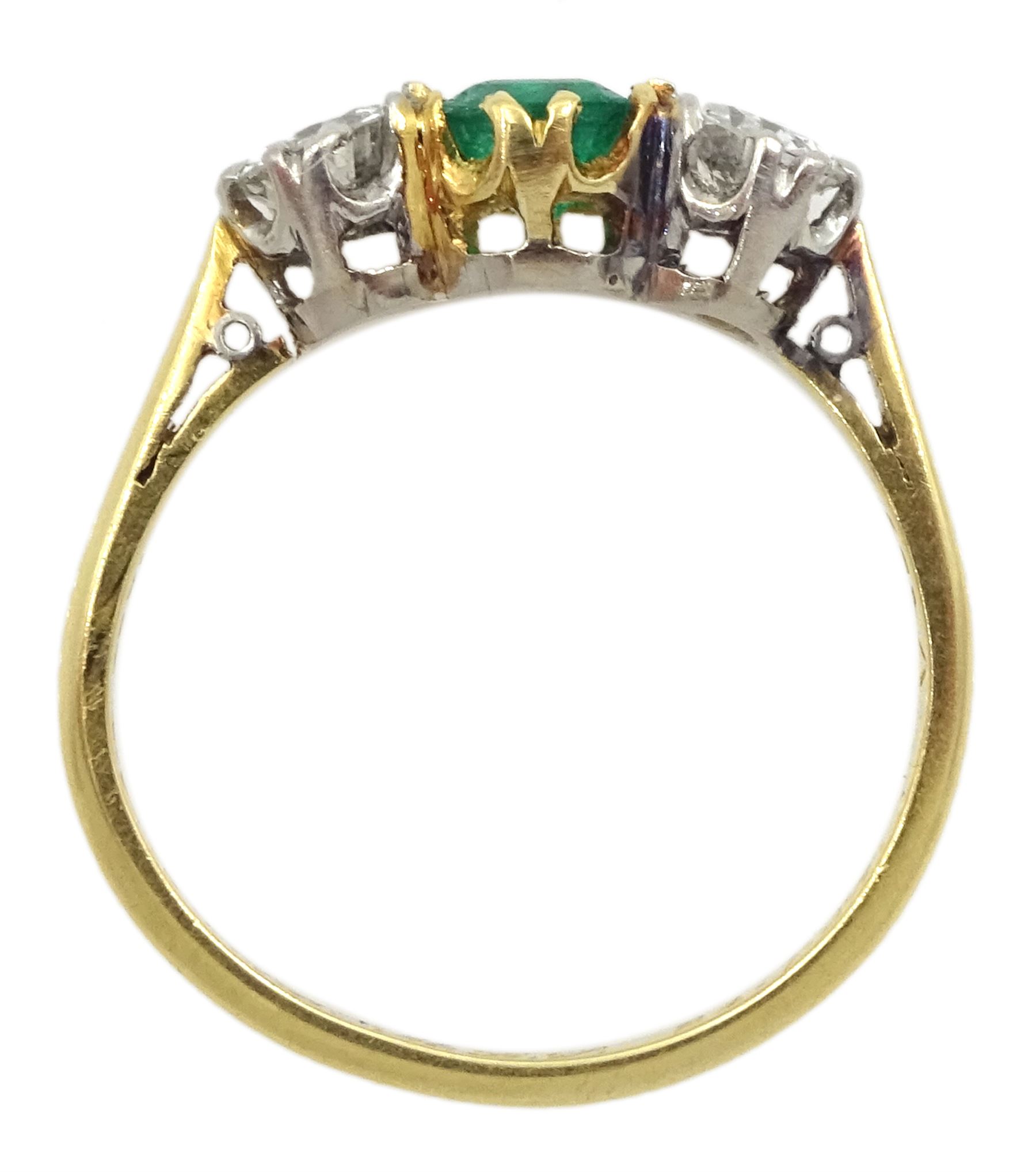 Early 20th century gold three stone old cut diamond and emerald ring - Image 6 of 7