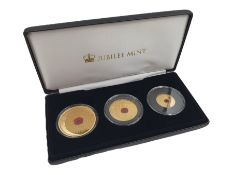 Queen Elizabeth II Alderney 2020 'The 2020 Remembrance Day Solid Gold Proof Coin Collection' compris