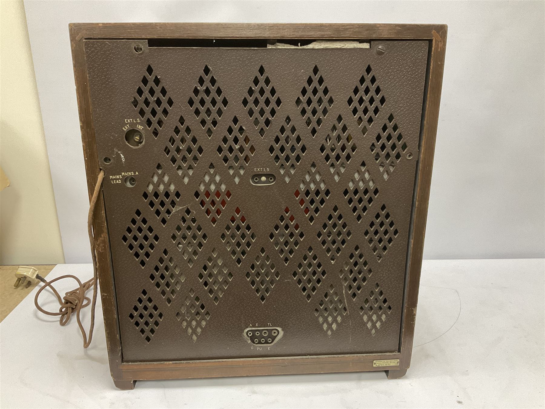 1930s Marconi Type 561 valve radio - Image 5 of 7