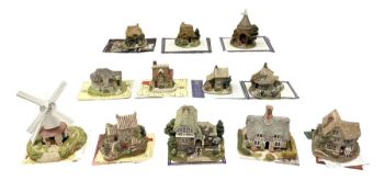 Twelve Lilliput Lane cottages from the British and English collections