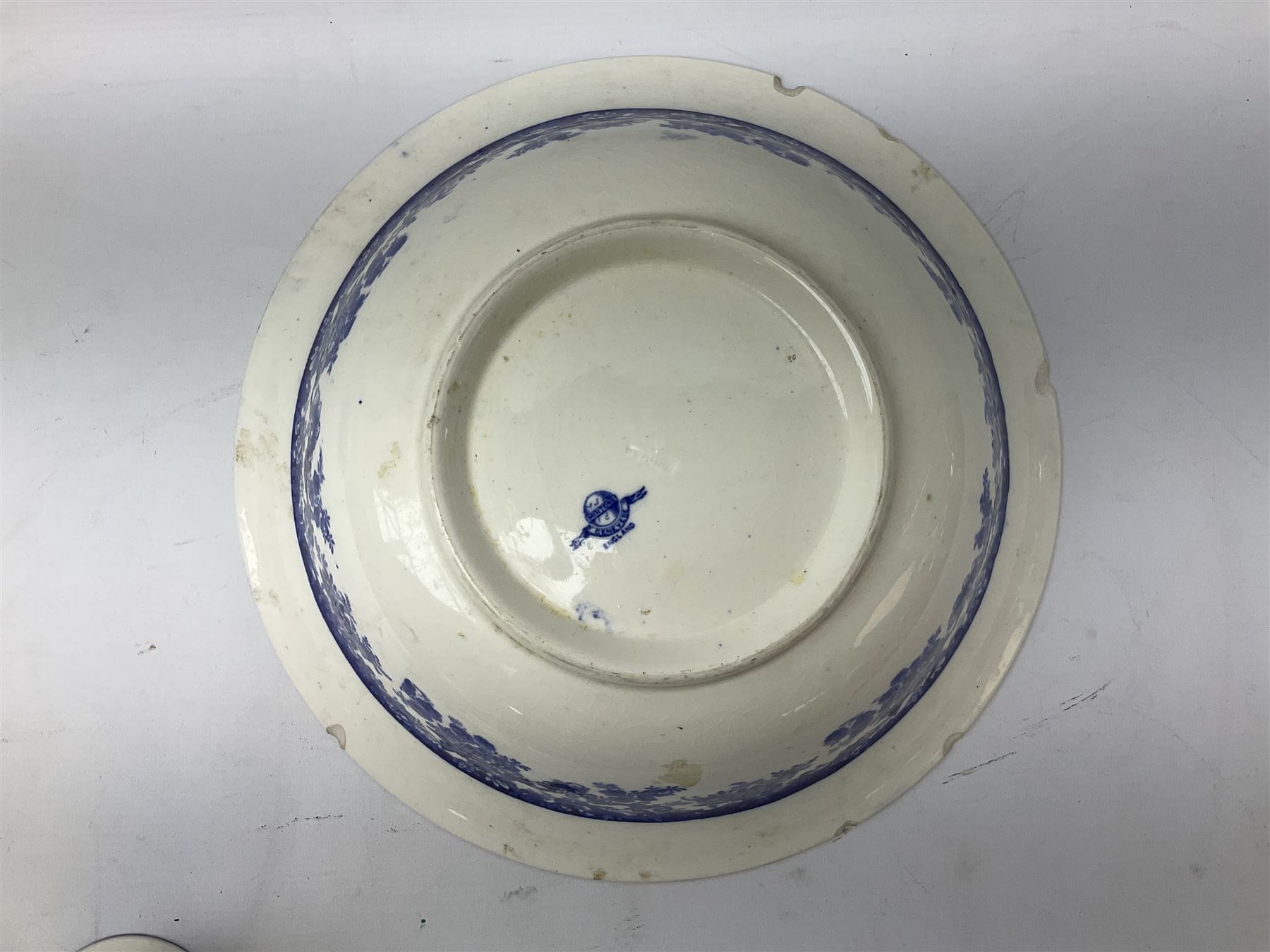 Mintons Genevese pattern wash bowl - Image 8 of 11