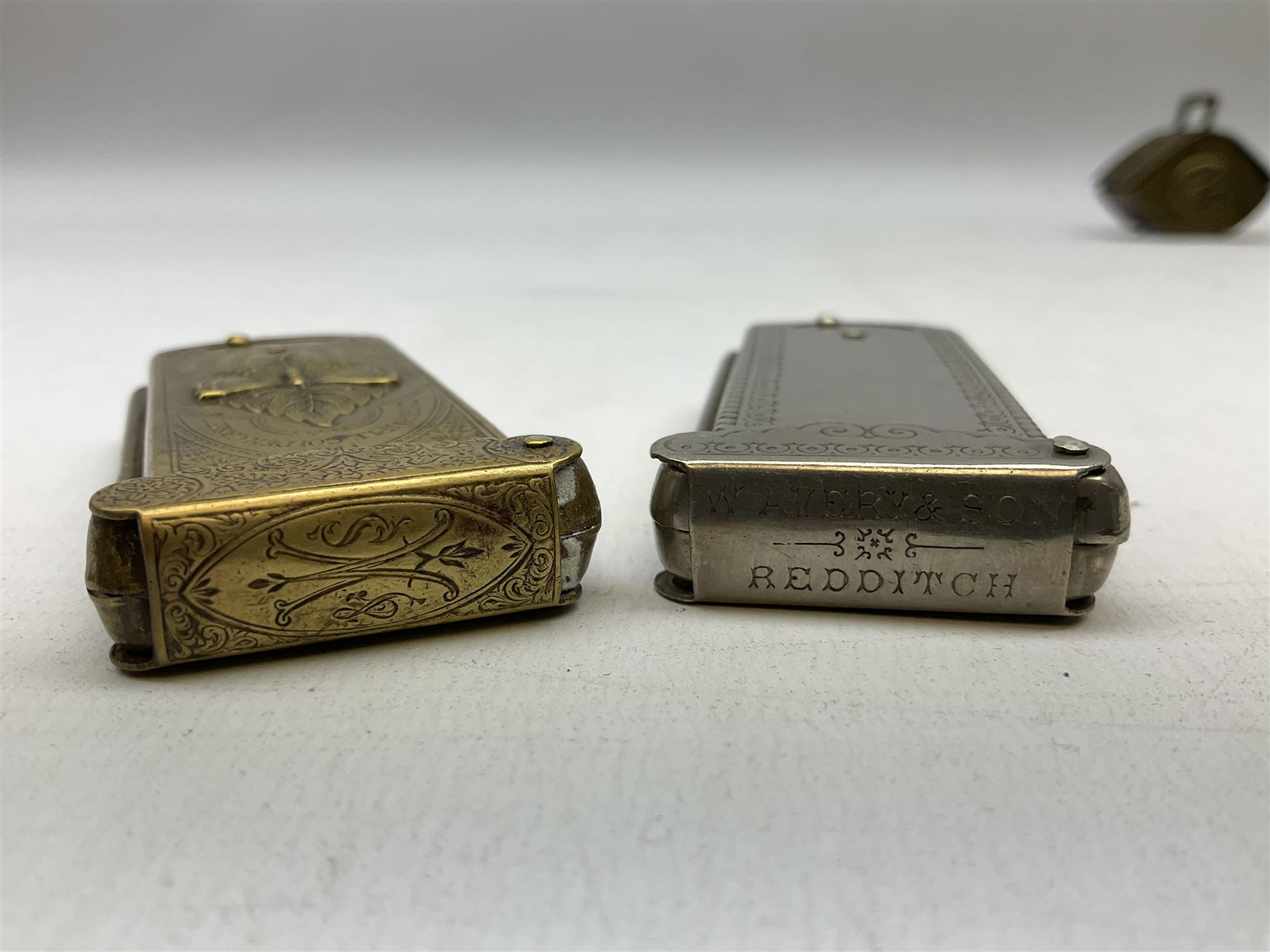 Collection of Victorian W Avery & Son brass and metal needle cases - Image 4 of 6