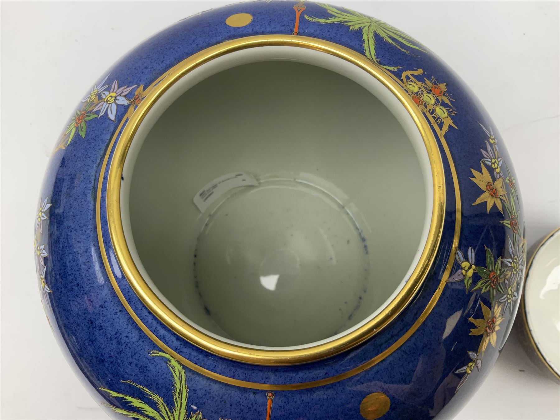 Carlton Ware Persian pattern ginger jar and cover decorated with an enamel and gilt Chinoiserie land - Image 2 of 7