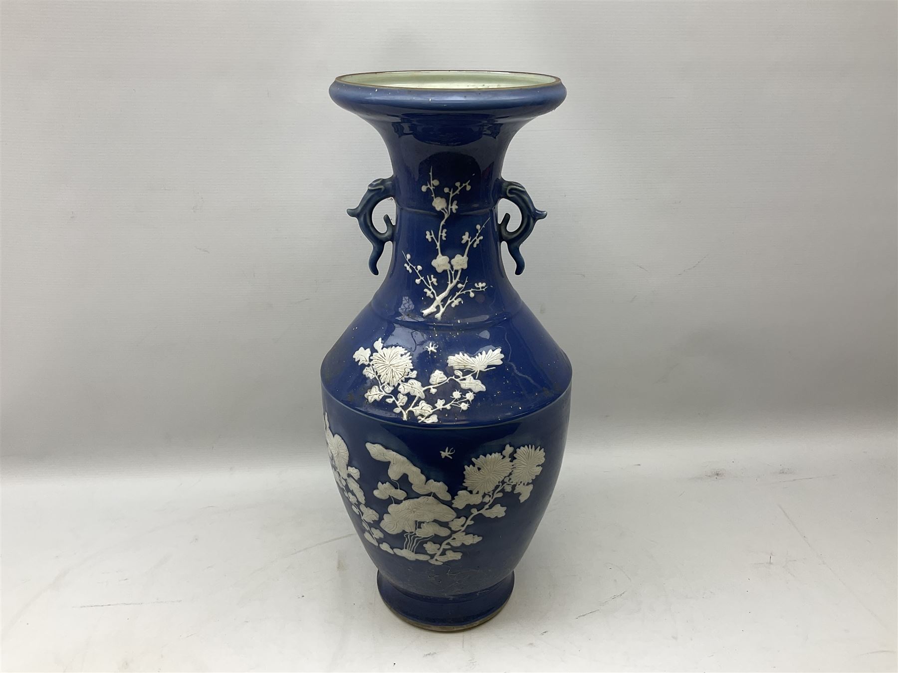 Chinese blue and white floor vase - Image 6 of 7