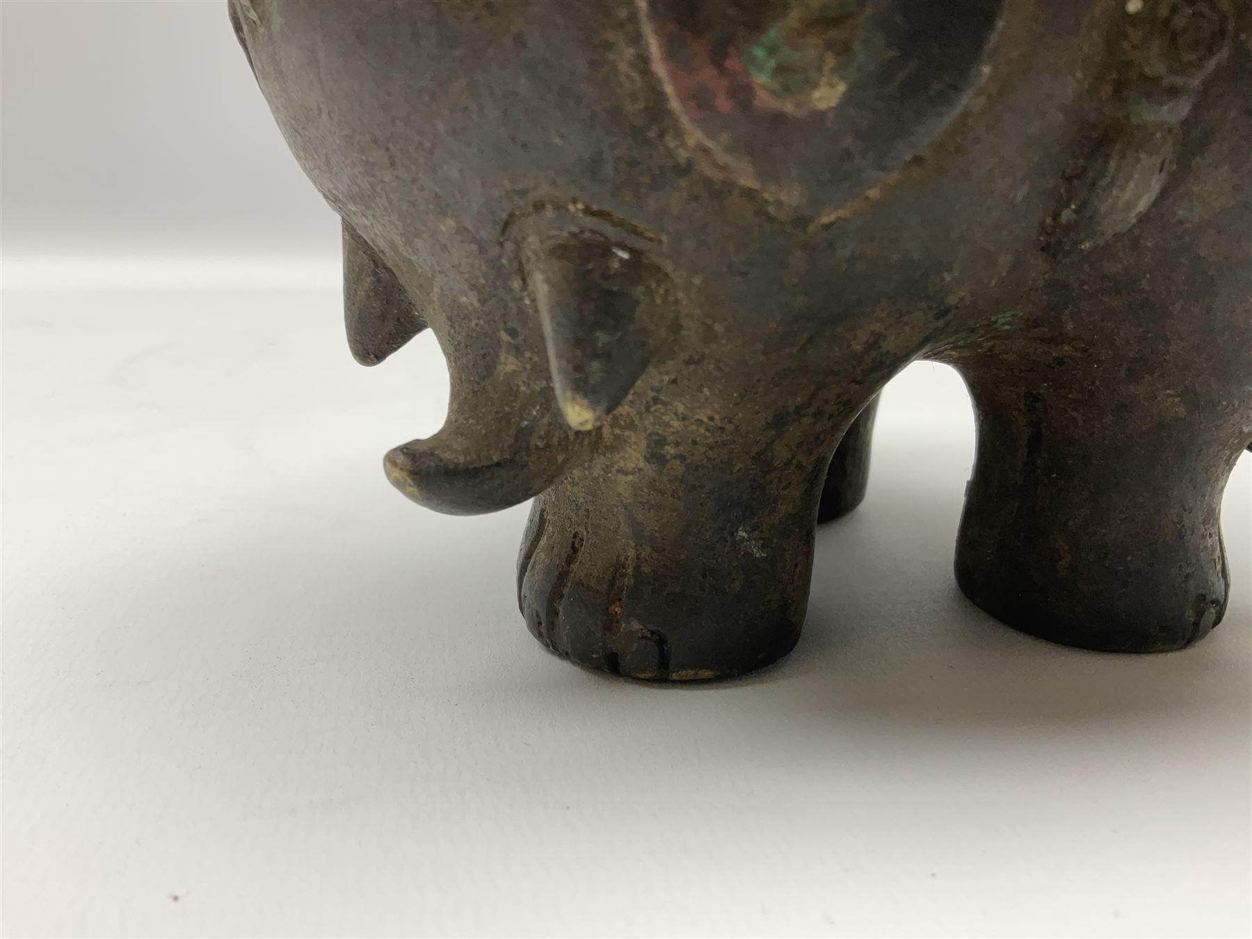 Chinese Qing dynasty bronze elephant censer - Image 11 of 13