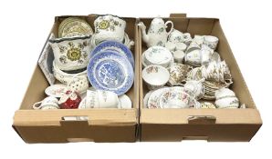 Coalport 'Tintern' pattern coffee service for six