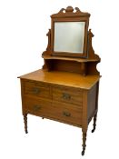 Edwardian satin walnut dressing table