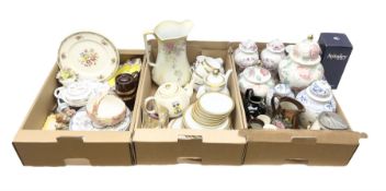 Quantity of Victorian and later ceramics to include Vohenstrauss Bavaria Johann Seltmann tea and din