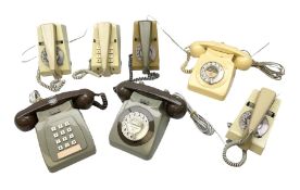 Quantity of mid 20th century telephones to include examples with rotary dials