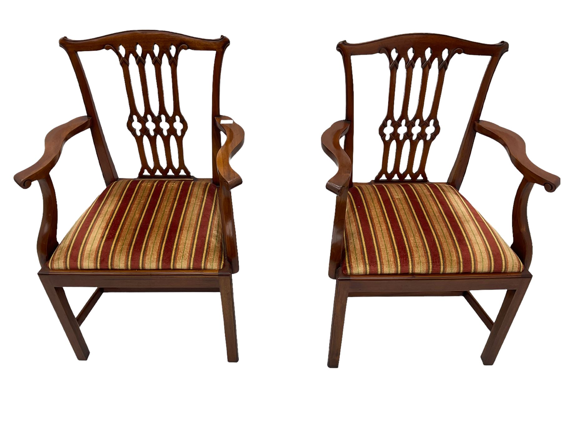 Set of six Georgian design mahogany dining chairs - Image 2 of 6