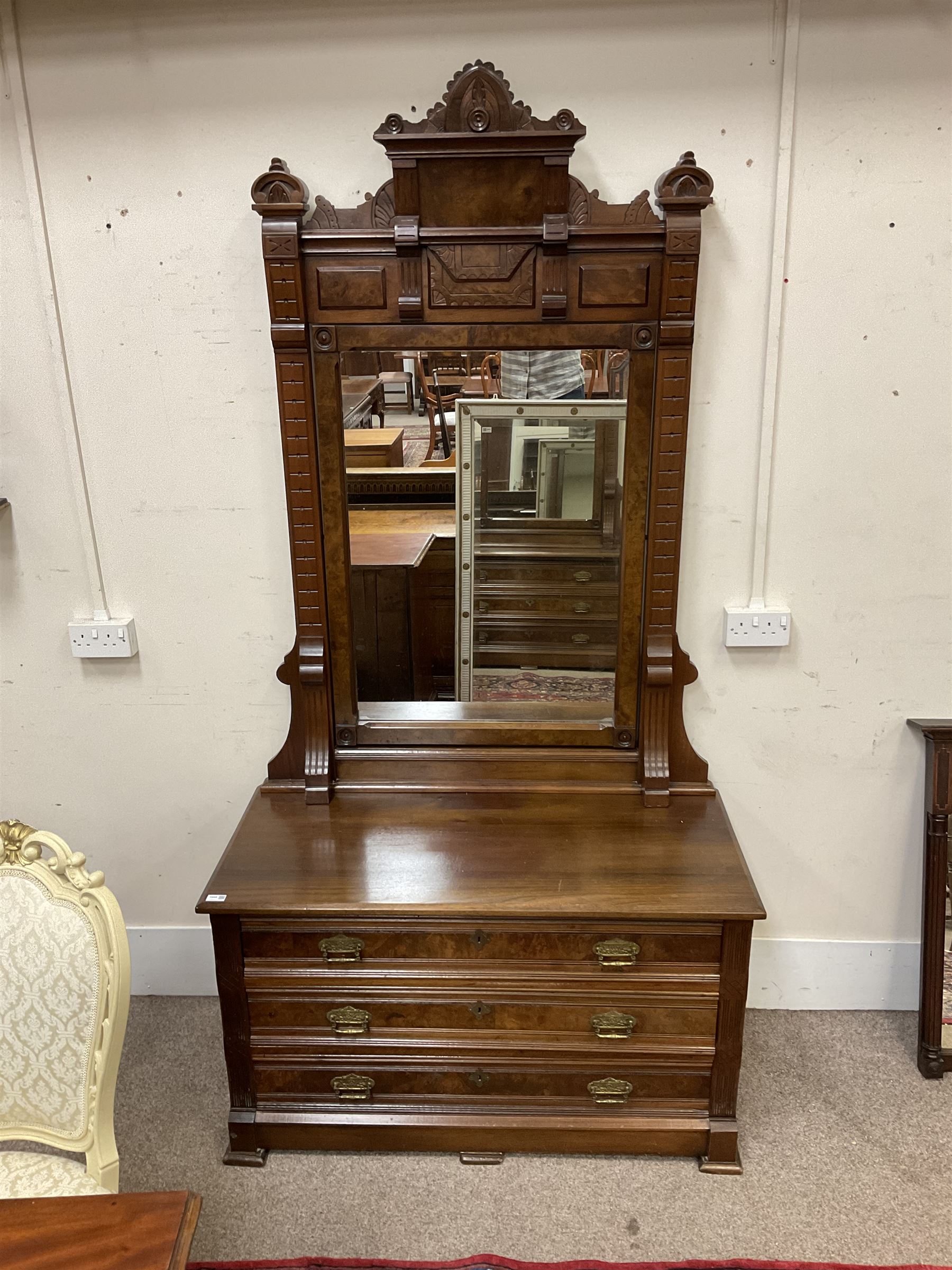 Late 19th/early 20th century walnut dressing chest with mirror back - Image 3 of 4