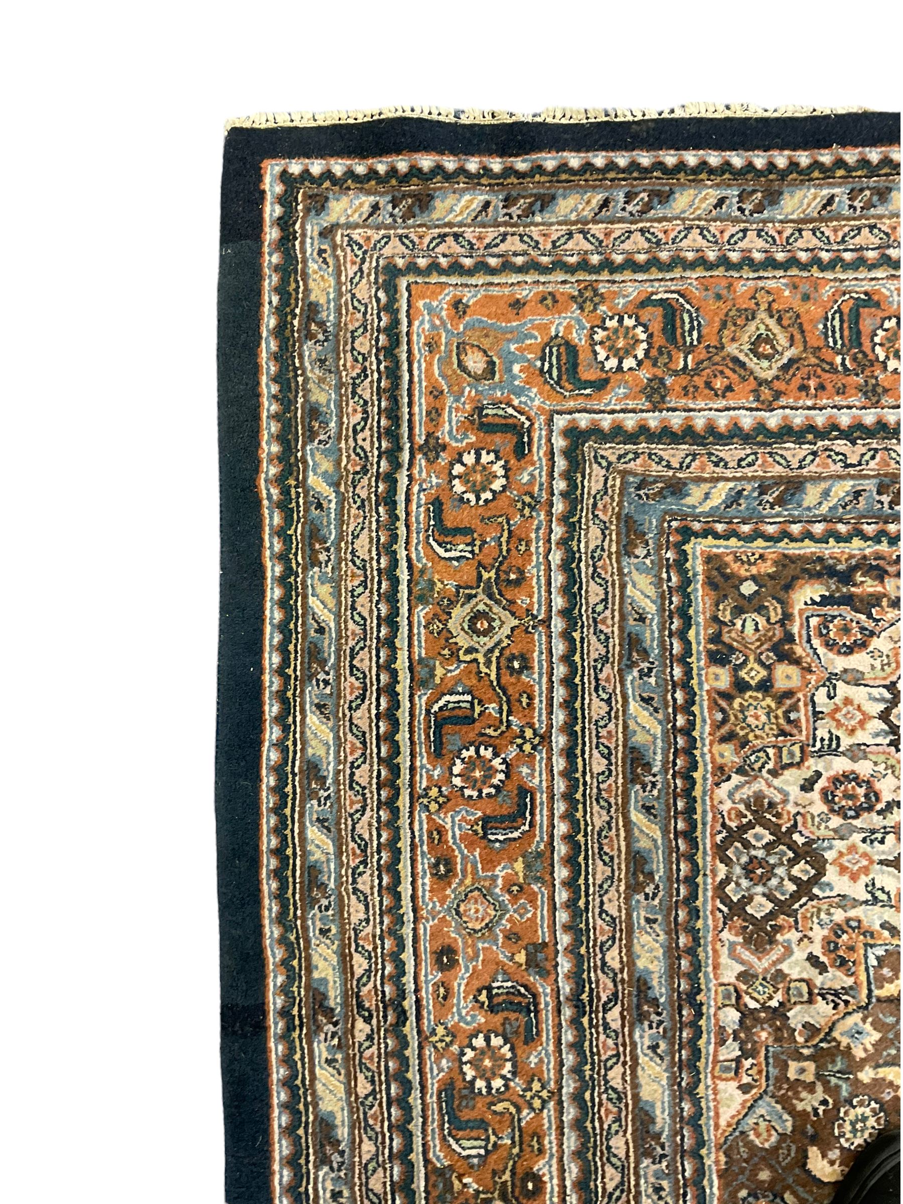 Persian Bidjar hand knotted carpet - Image 5 of 7