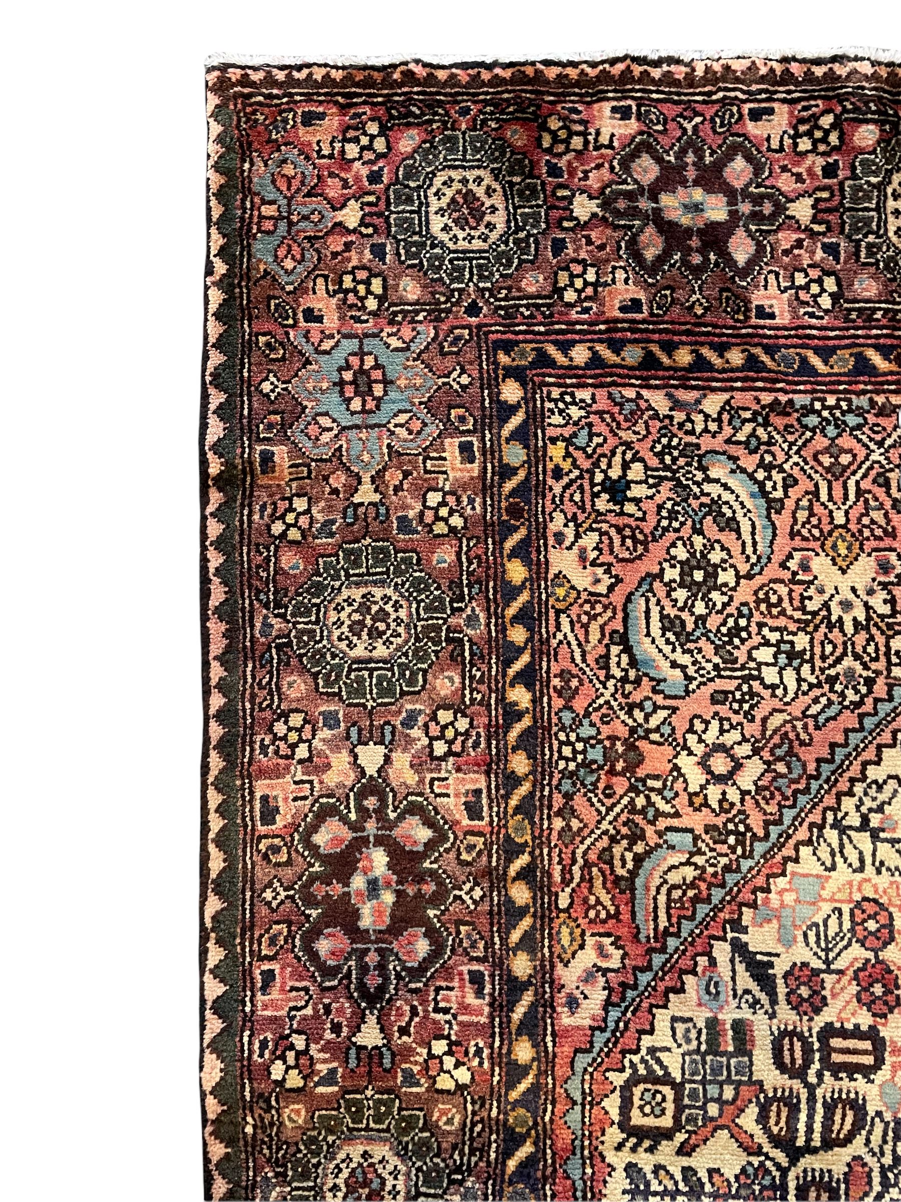 Persian Hamadan rug - Image 4 of 7