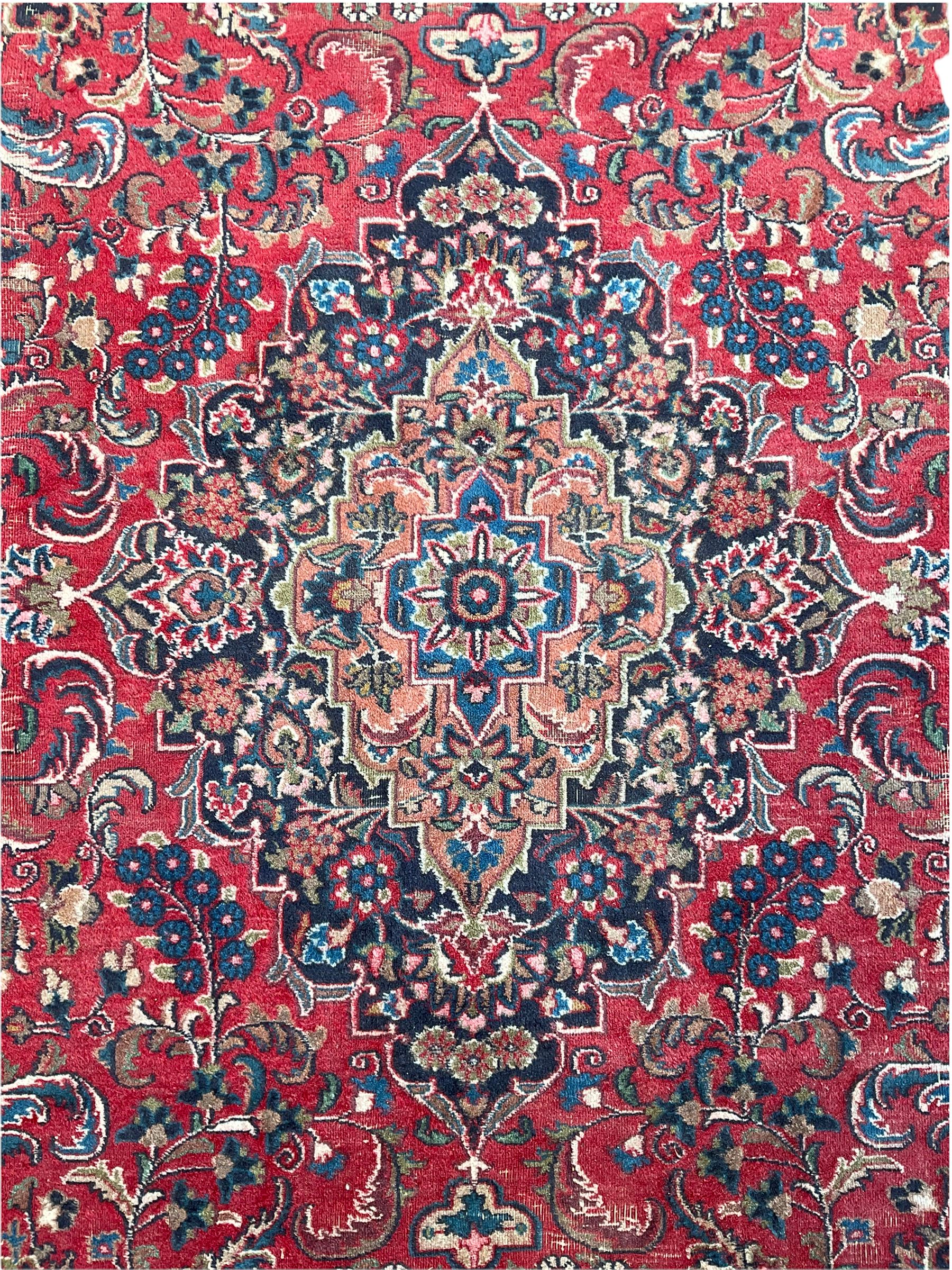 Large Persian Kashan carpet - Image 2 of 6