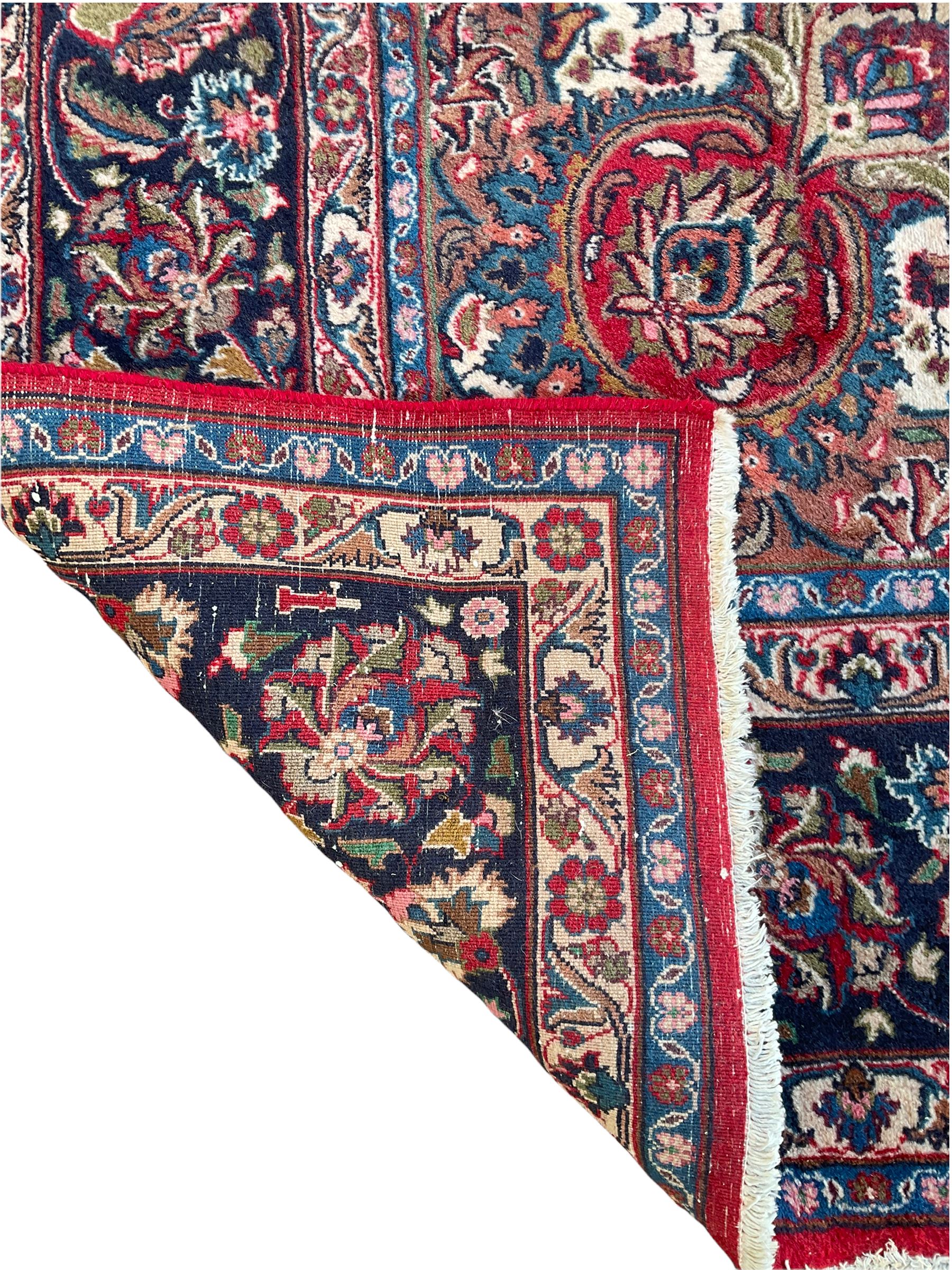 Large Persian Kashan carpet - Image 6 of 6