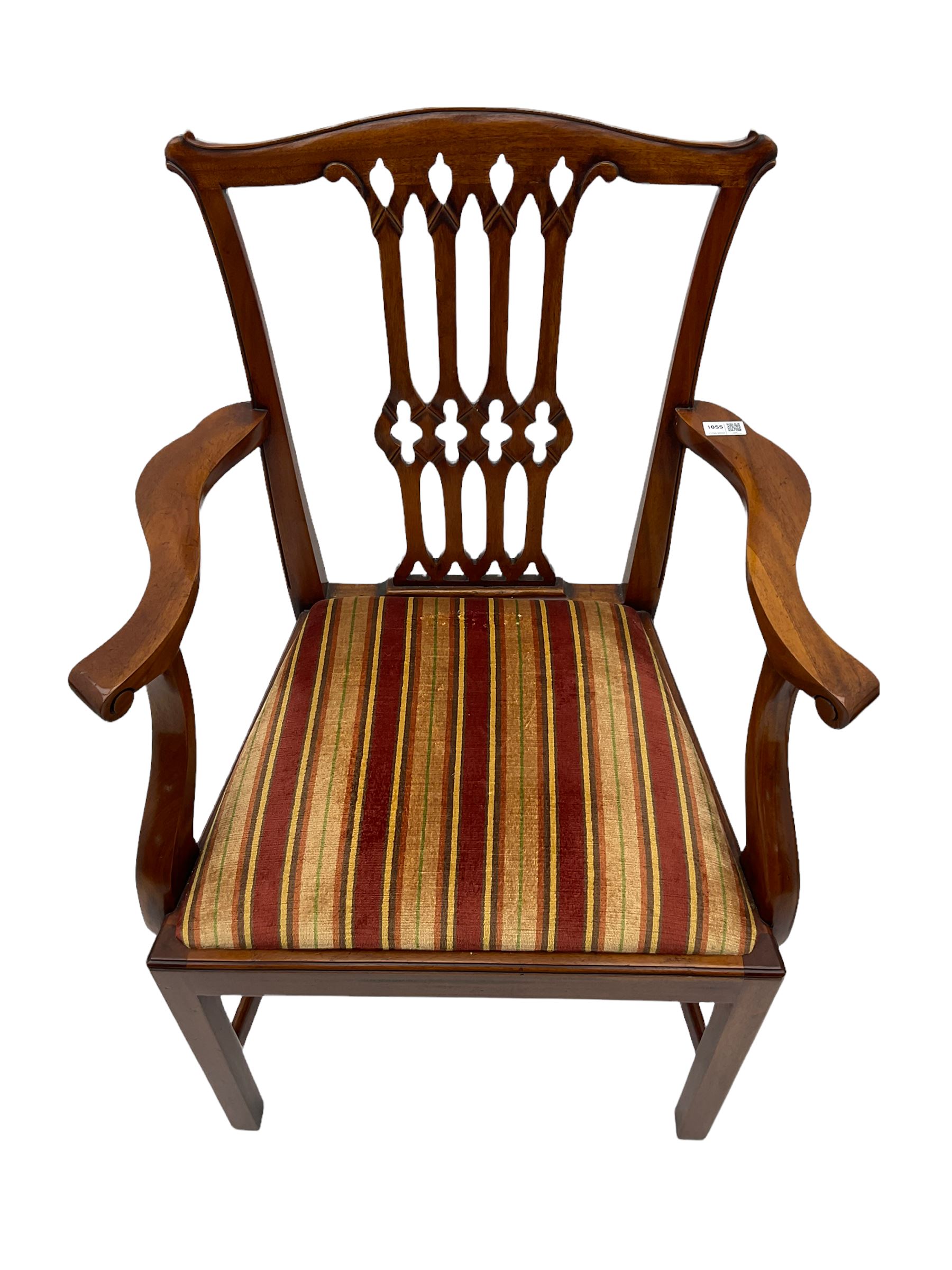 Set of six Georgian design mahogany dining chairs - Image 3 of 6