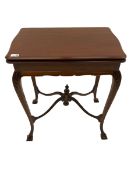 Early 20th century mahogany at classical design card table