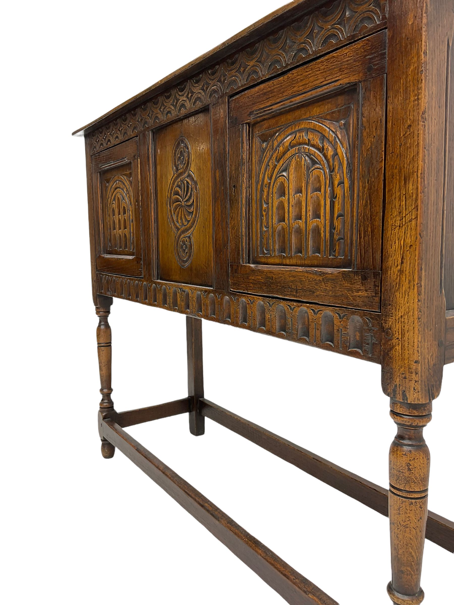 17th century style caved oak side cabinet - Image 7 of 7