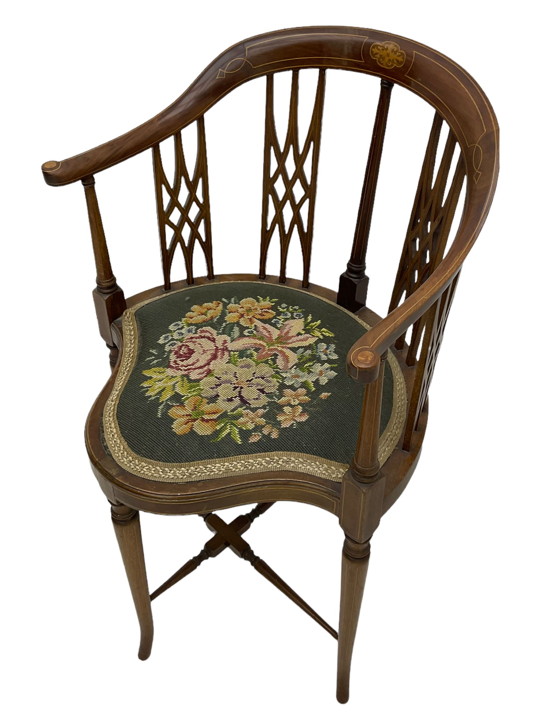 Edwardian inlaid mahogany corner chair - Image 4 of 4