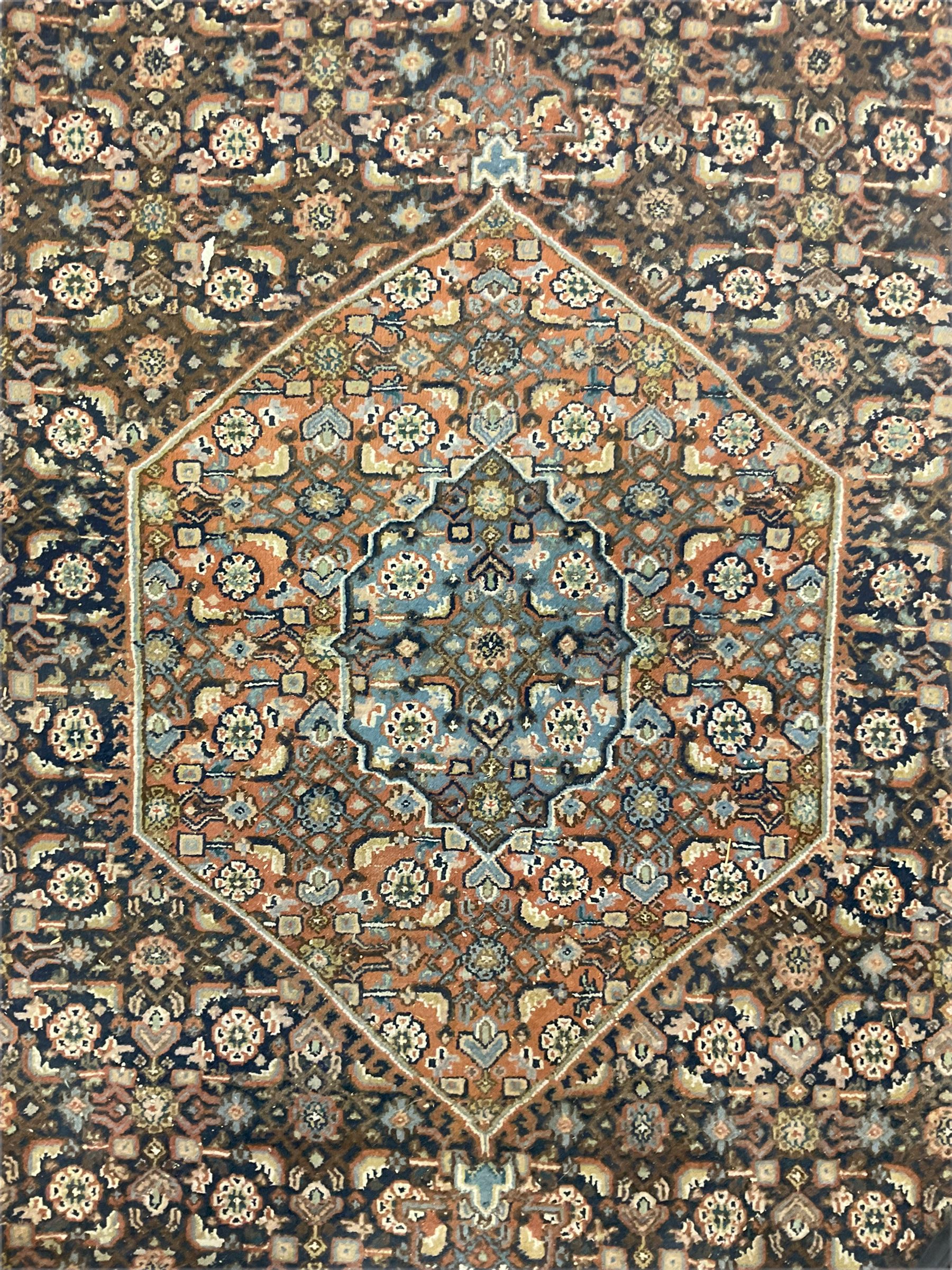 Persian Bidjar hand knotted carpet - Image 4 of 7