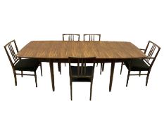 Frank Whitton for Gordon Russell mid-20th century oval extending dining table with leaf