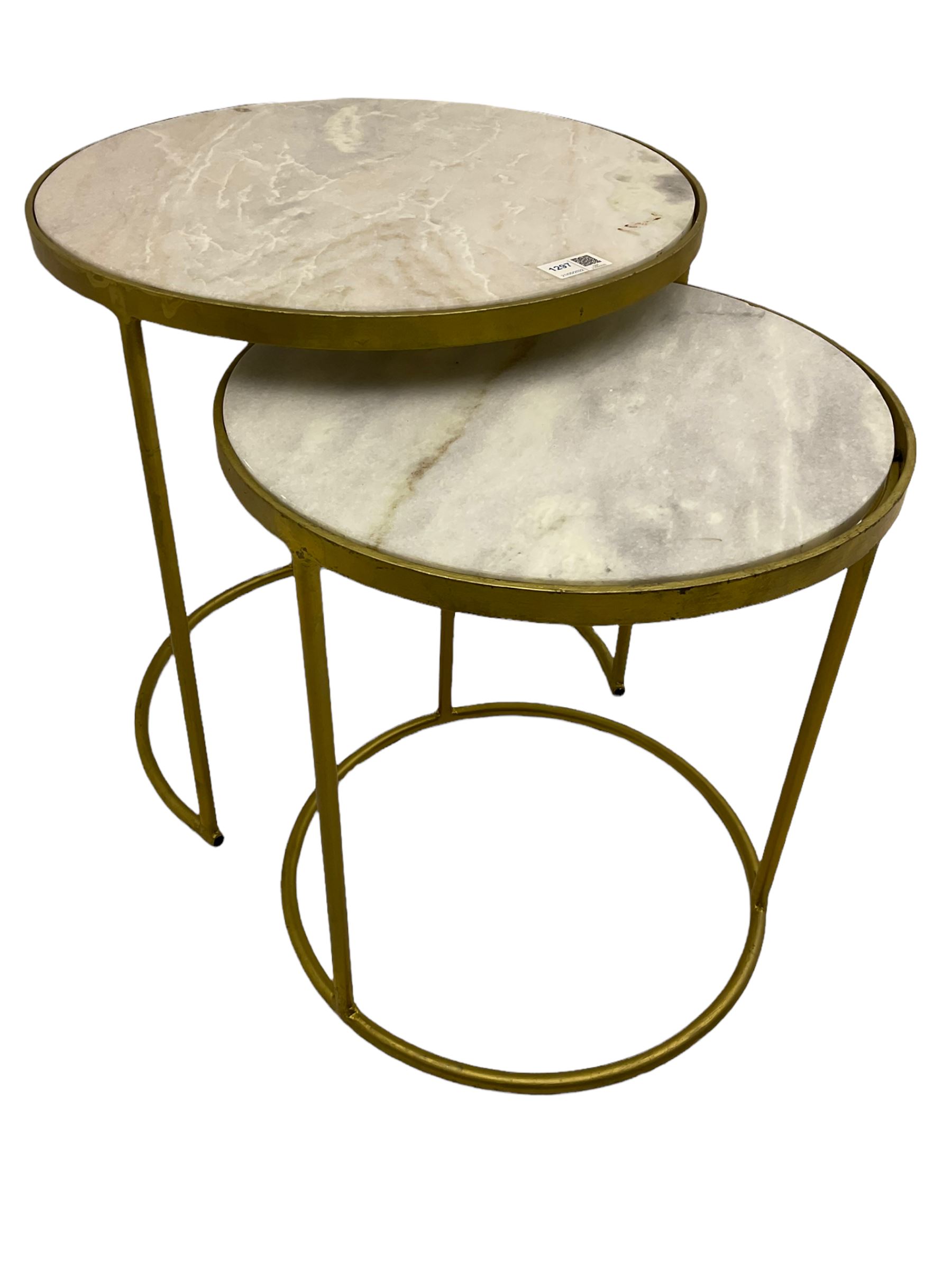 Two contemporary nesting side tables - Image 3 of 4