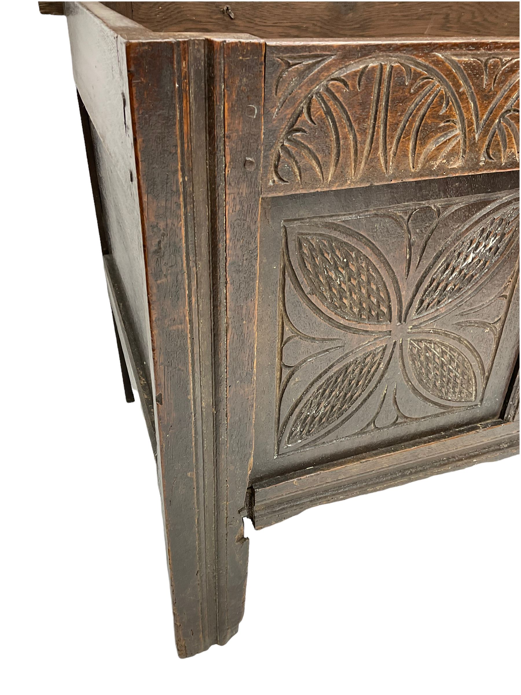 18th century carved oak blanket box - Image 3 of 5