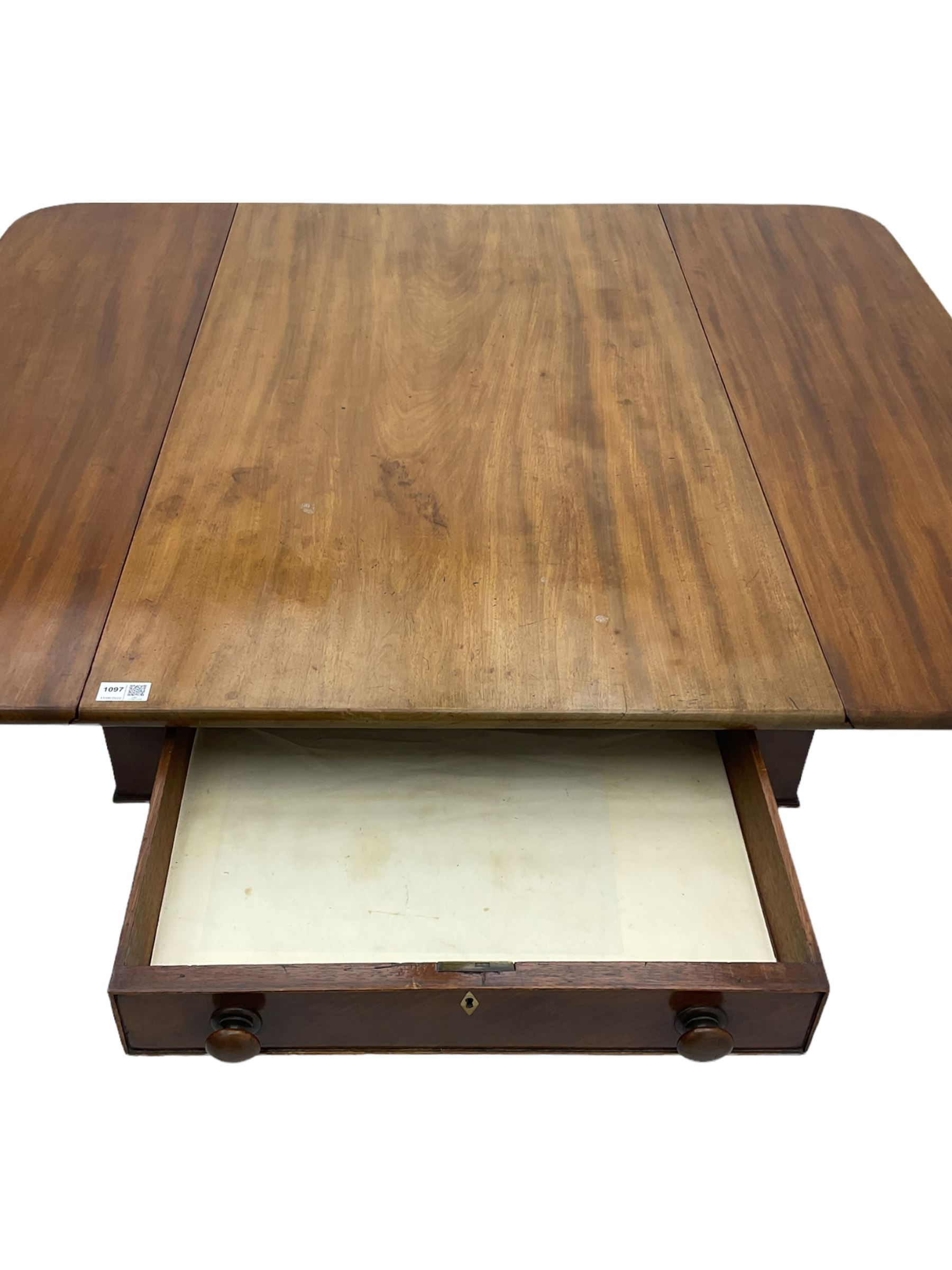 George III mahogany supper table - Image 6 of 6