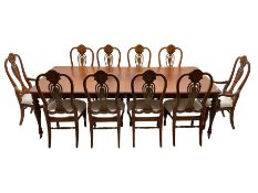 Lexington - Classical design walnut extending dining table