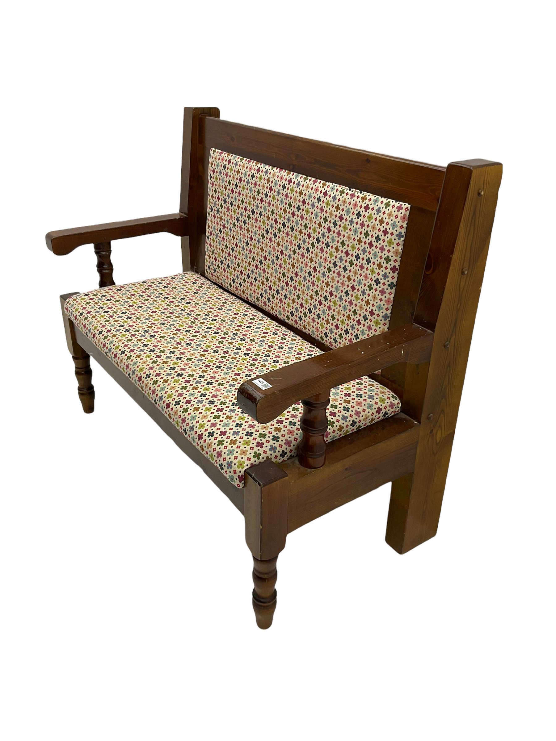 Polished pine bench seat - Image 3 of 5