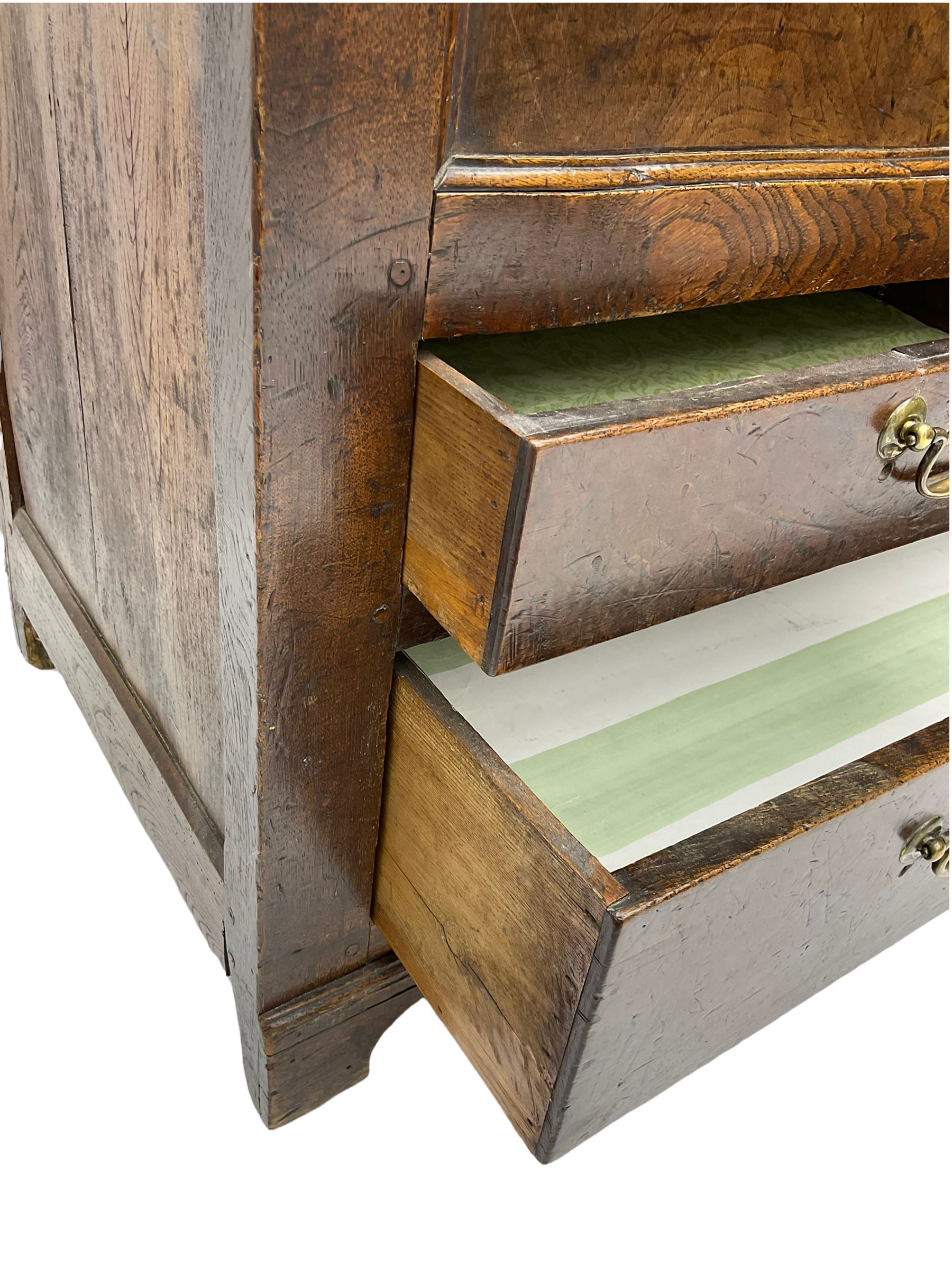 18th century elm mule chest - Image 8 of 8