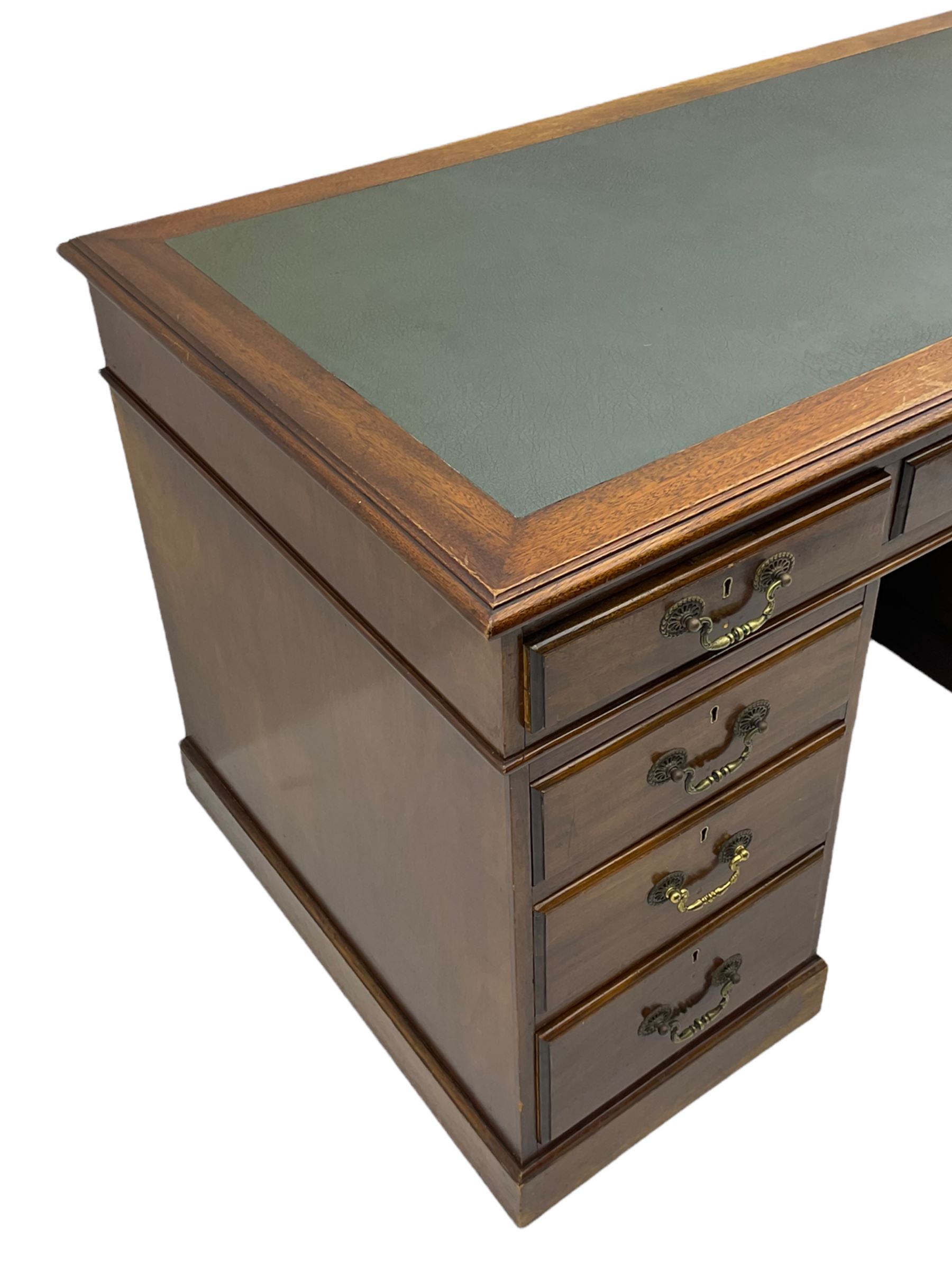 Early 20th century mahogany twin pedestal desk - Image 3 of 5