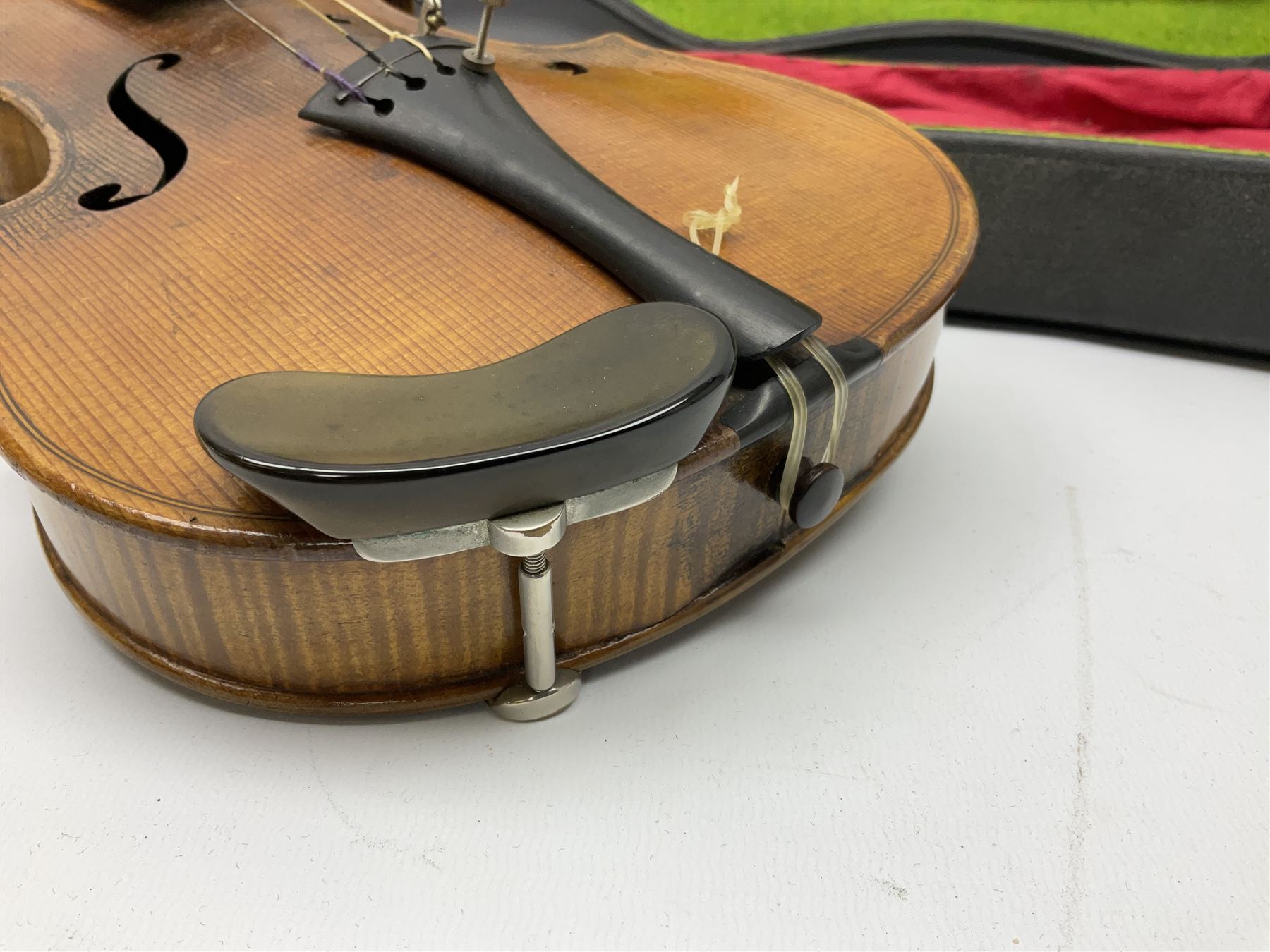 1920s German Saxony three-quarter size violin with 33cm two-piece maple back and ribs and spruce top - Image 6 of 12