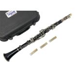 Selmer 1400 five-piece clarinet