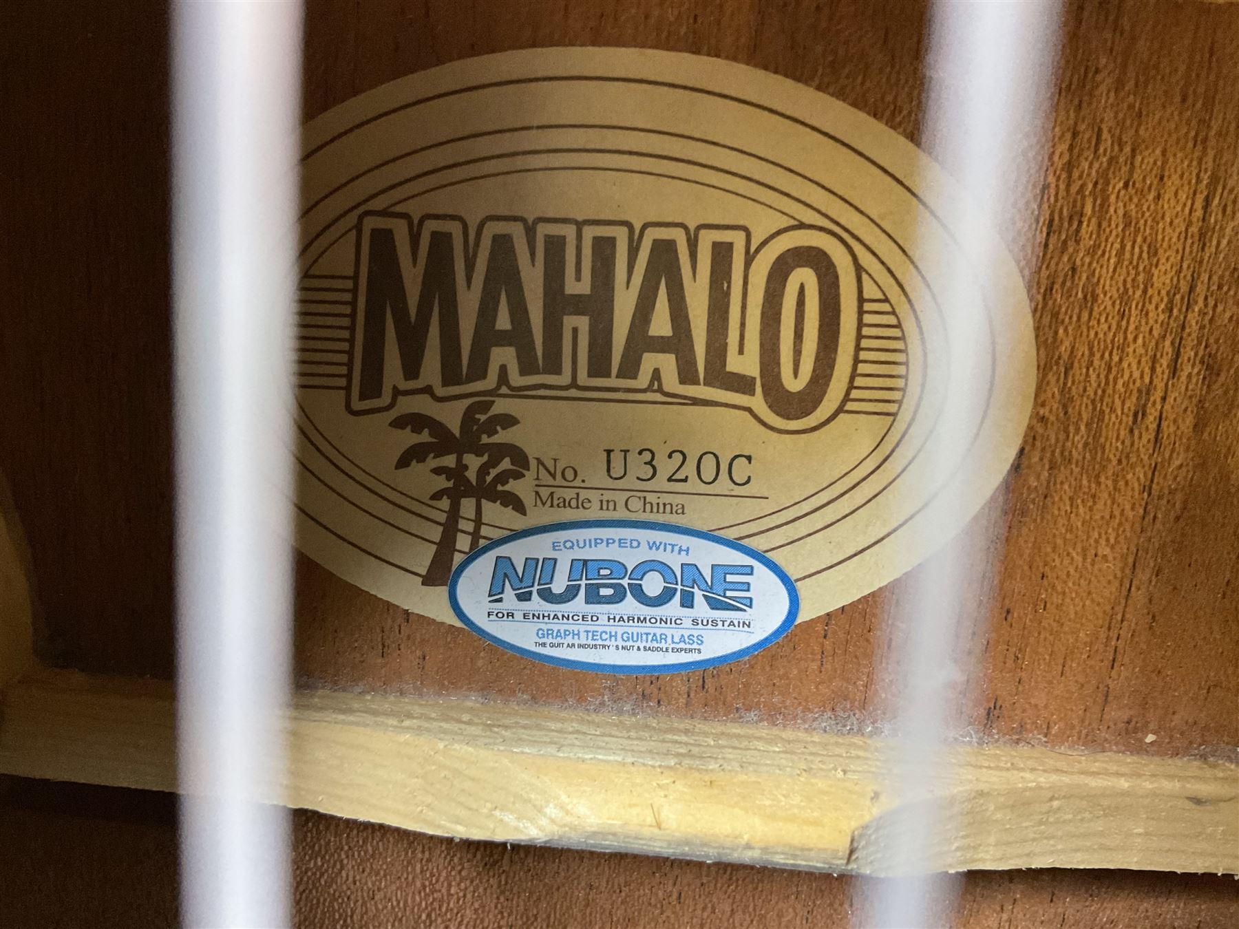 Mahalo mahogany cased guitar shaped ukulele - Image 2 of 18