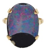 18ct gold oval opal ring